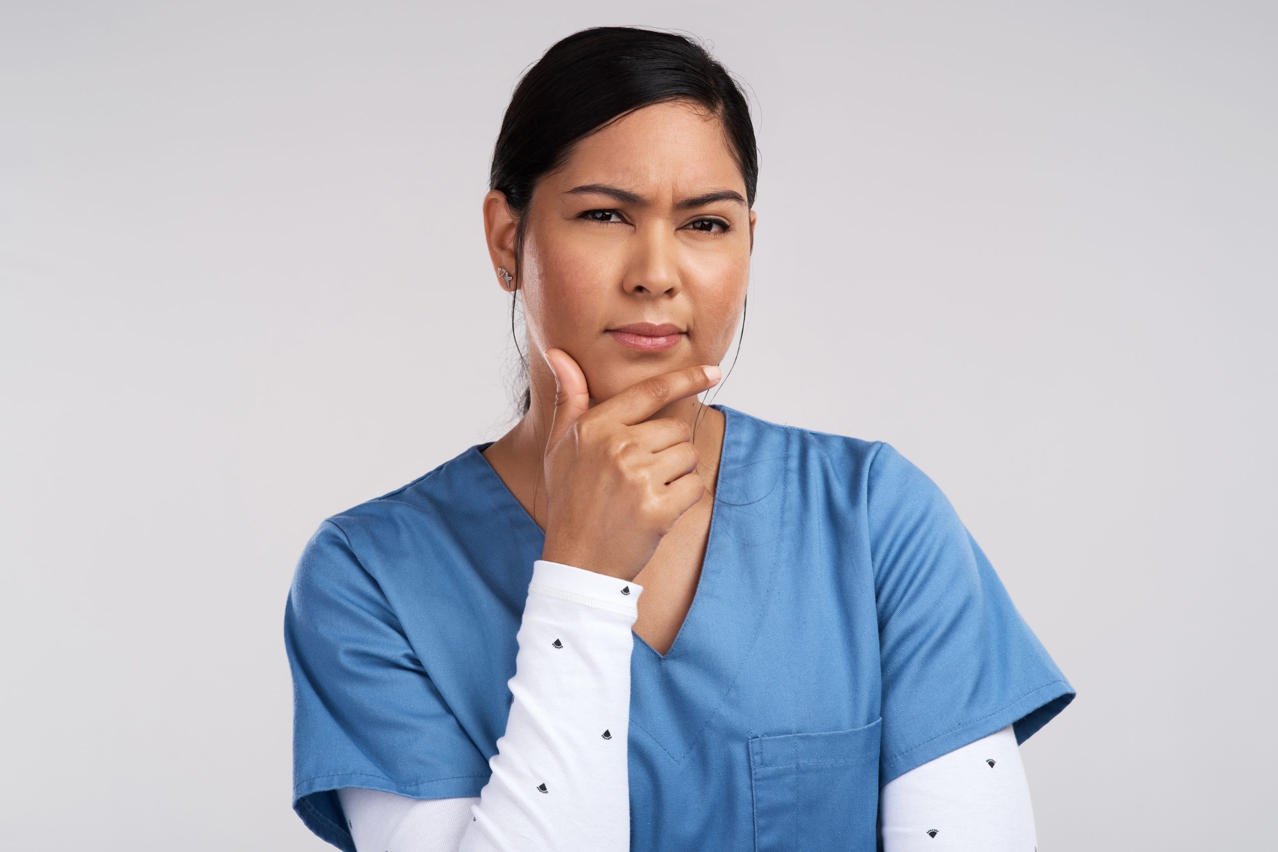 Patient considering whether to see a GP or a wound care doctor for wound assessment and treatment