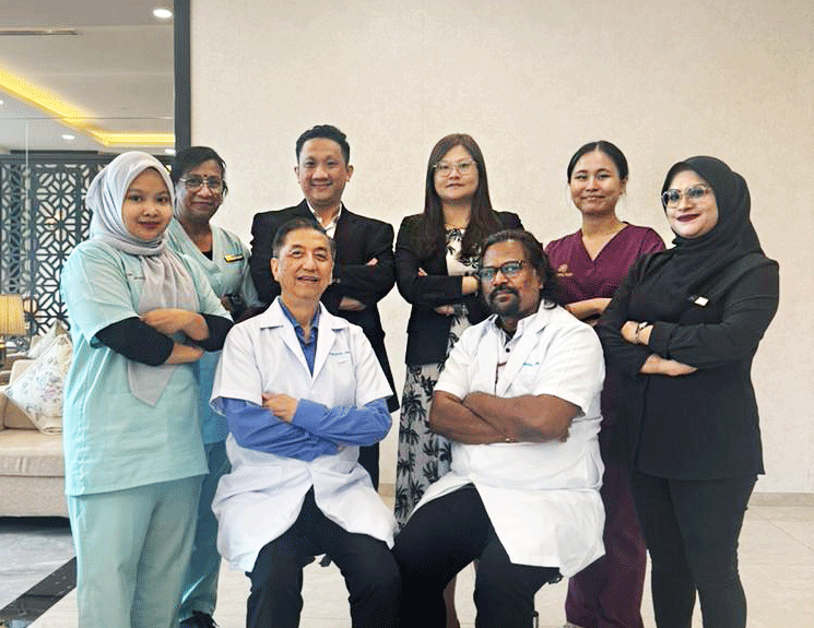 Evercare Pain Management Centre clinical team providing patient-centred pain management care in Malaysia