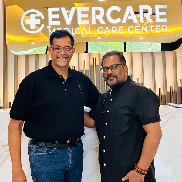 Dr. Ashok V. Acharya from the United Kingdom visiting Evercare Medical Care Centre in Penang for international collaboration in diabetic foot and wound care.