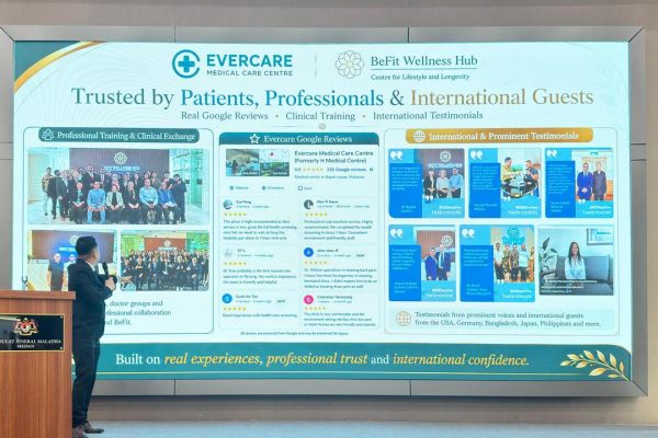 Dr. Feynman Lau presenting Evercare Medical Care Centre's international patient testimonials, Google reviews and healthcare collaborations during the Penang–Medan Business Matching & Networking 2026.